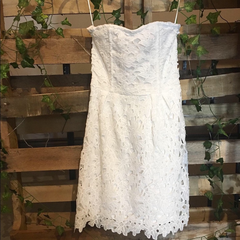Strapless white crochet dress- Small